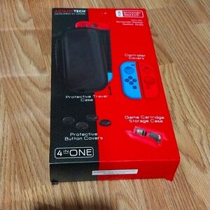 NIB NINTENDO SWITCH CASE